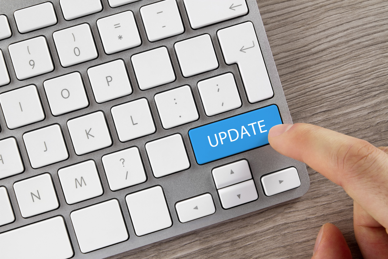 Un clavier, dont une des clés dit Update